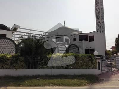 ای ایم ای سوسائٹی ۔ بلاک ای ای ایم ای سوسائٹی,لاہور میں 1 کنال رہائشی پلاٹ 5.15 کروڑ میں برائے فروخت۔