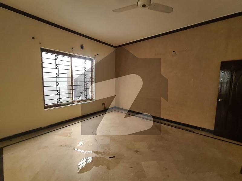 1 Kanal Portion For Rent In Abdalians Society Near UCP University And Shoukat Khanam 1 Kanal Portion For Rent In Abdalians Society Near UCP University And Shoukat Khanam