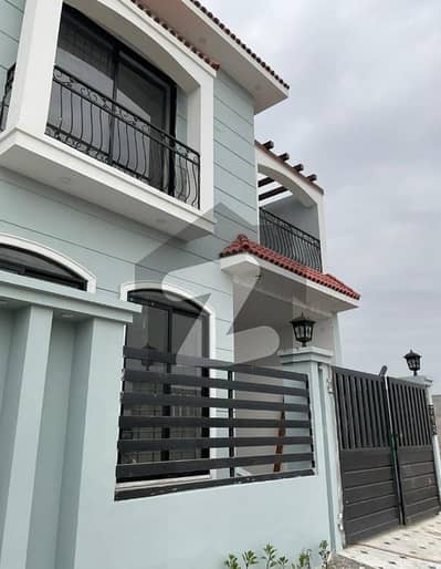 5 Marla Beautifully Designed House For Sale And Direct Meeting With Owner In Park View City Lahore. 5 Marla Beautifully Designed House For Sale And Direct Meeting With Owner In Park View City Lahore.