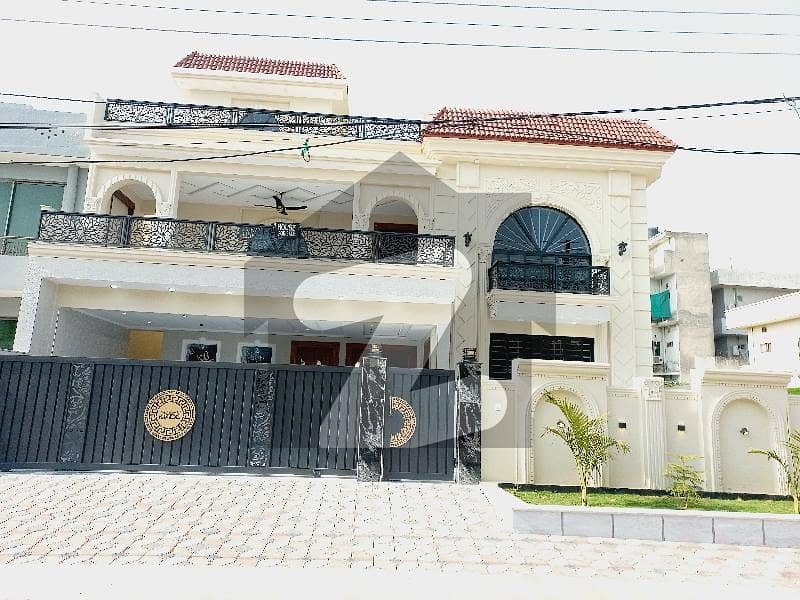 1 Kanal Brand New House For Sale 1 Kanal Brand New House For Sale