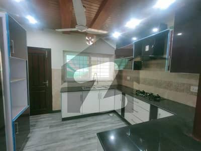 بحریہ انکلیو - سیکٹر سی 1 بحریہ انکلیو,بحریہ ٹاؤن,اسلام آباد میں 5 کمروں کا 10 مرلہ مکان 1.6 لاکھ میں کرایہ پر دستیاب ہے۔ بحریہ انکلیو - سیکٹر سی 1 بحریہ انکلیو,بحریہ ٹاؤن,اسلام آباد میں 5 کمروں کا 10 مرلہ مکان 1.6 لاکھ میں کرایہ پر دستیاب ہے۔