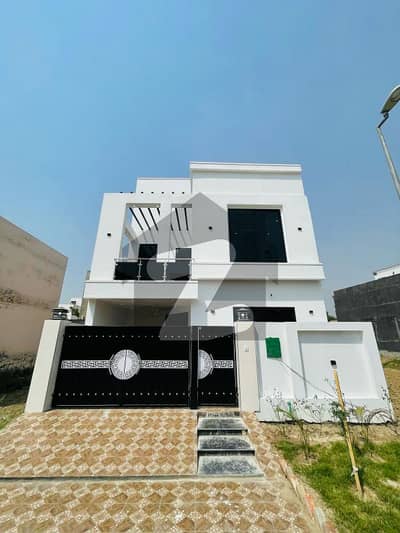 5 Marla Decent House For Sale in Bahria Nasheman Lahore 5 Marla Decent House For Sale in Bahria Nasheman Lahore