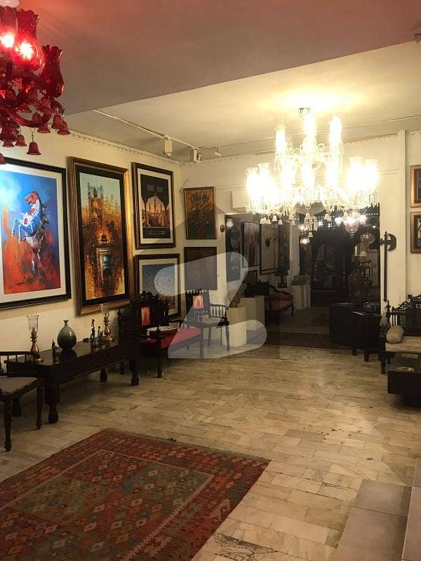 10 Marla Commercial Building Double Storey Fully Furnished 10 Marla Commercial Building Double Storey Fully Furnished