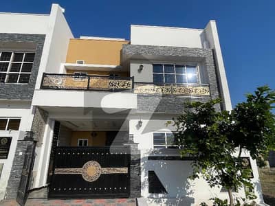 بحریہ انکلیو - سیکٹر این بحریہ انکلیو,بحریہ ٹاؤن,اسلام آباد میں 3 کمروں کا 5 مرلہ مکان 2.2 کروڑ میں برائے فروخت۔ بحریہ انکلیو - سیکٹر این بحریہ انکلیو,بحریہ ٹاؤن,اسلام آباد میں 3 کمروں کا 5 مرلہ مکان 2.2 کروڑ میں برائے فروخت۔