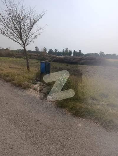ڈی ایچ اے فیز 7 ڈیفنس (ڈی ایچ اے),لاہور میں 1 کنال رہائشی پلاٹ 3.45 کروڑ میں برائے فروخت۔