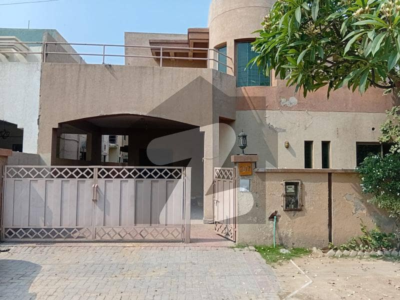 10 Marla 04 Bedroom House Available For Rent In Askari 10 sector B Lahore Cantt 10 Marla 04 Bedroom House Available For Rent In Askari 10 sector B Lahore Cantt