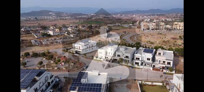 4 Marla Commercial Plot for Sale Perfect for Food Street Business | Prime Location | High Footfall Area 4 Marla Commercial Plot for Sale Perfect for Food Street Business | Prime Location | High Footfall Area
