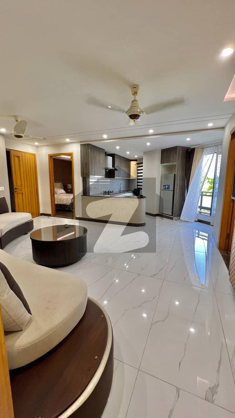 3 bed un apartments in shah jamal avail 3 bed un apartments in shah jamal avail