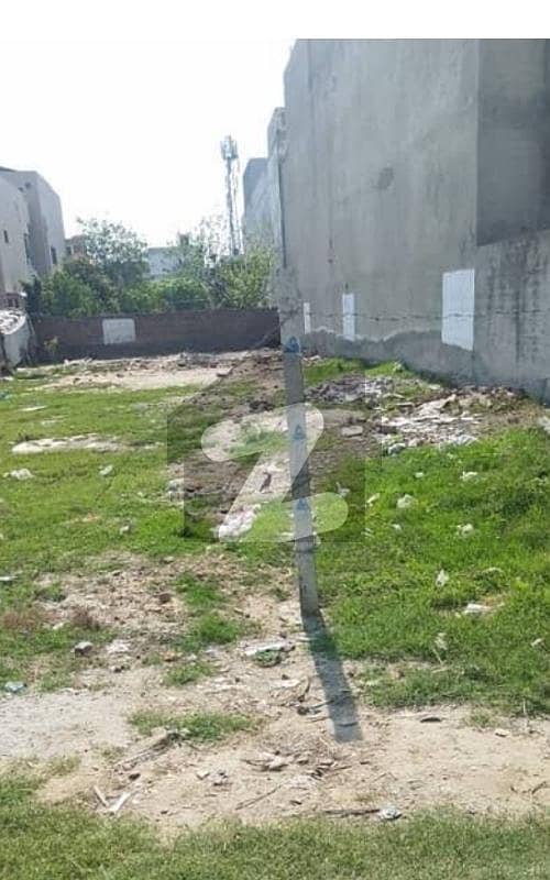 1 kanal beautiful location plot for sale 1 kanal beautiful location plot for sale