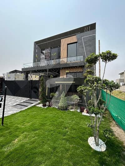 10 Marla Brand New Modern House For sale