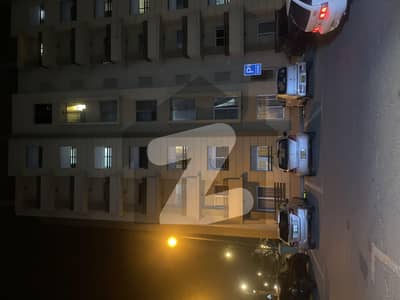 Bahria Apartments 950 Sqft Flat near to masjid & shopping Galary