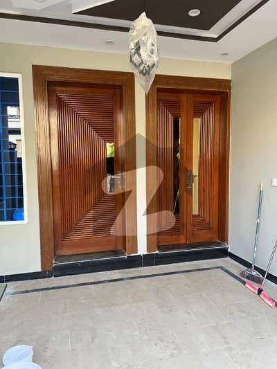 BRAND DOUBLE STORY HOUSE AVAILABLE FOR SALE AFFORDABLE PRICE