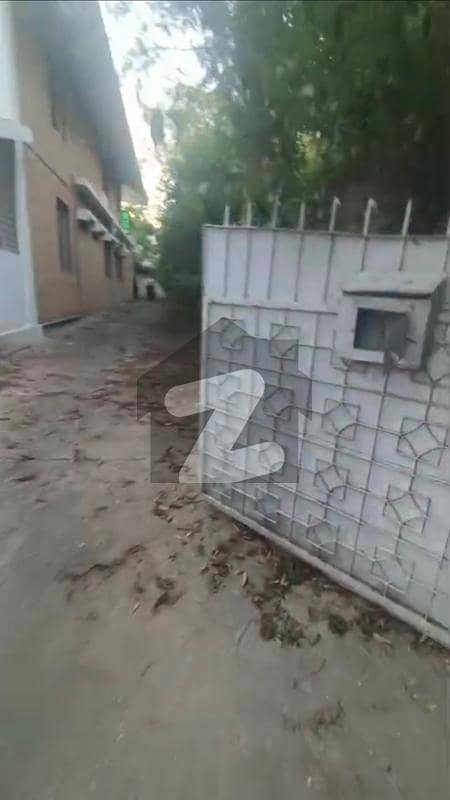 Demolishable House for sale in F-7/4 Demolishable House for sale in F-7/4