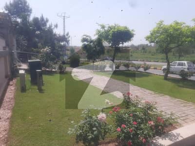 جی