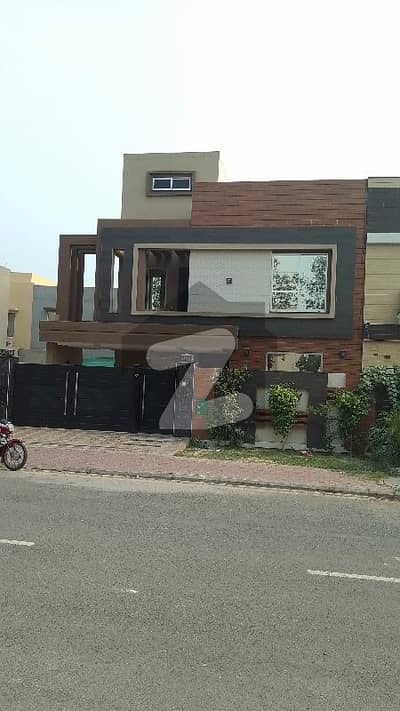 11 Marla Upper Portion Ground Floor Lock 60 Fit Rood Good Location Near To Winterland For Rent Ghaznavi Block Bahria Town Lahore 11 Marla Upper Portion Ground Floor Lock 60 Fit Rood Good Location Near To Winterland For Rent Ghaznavi Block Bahria Town Lahore