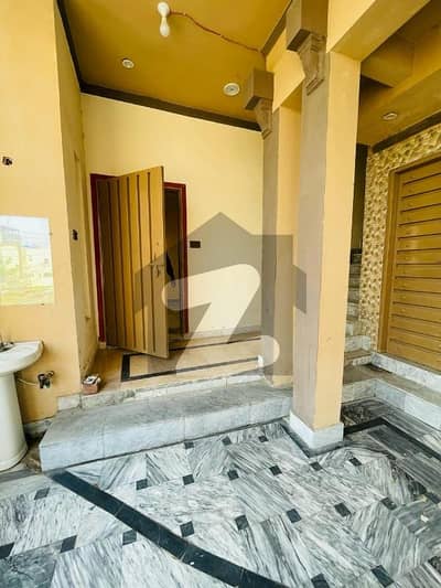 Upper Portion For Rent Gas available