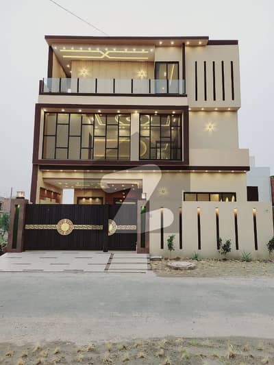 7.5 Marla Elegantly Beautiful Triple Story Lake Facing House Available for Sale in Manik Block Buch Executive Villas Multan. 7.5 Marla Elegantly Beautiful Triple Story Lake Facing House Available for Sale in Manik Block Buch Executive Villas Multan.