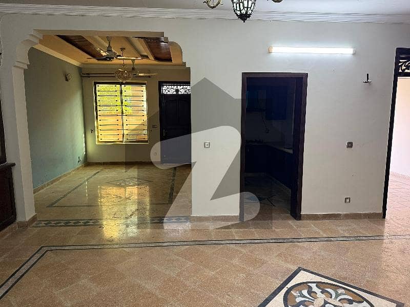 Portion for rent in G-13 Islamabad Portion for rent in G-13 Islamabad