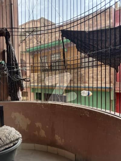 عبد اللہ ویلی حیدر آباد میں 3 کمروں کا 5 مرلہ فلیٹ 65.0 لاکھ میں برائے فروخت۔