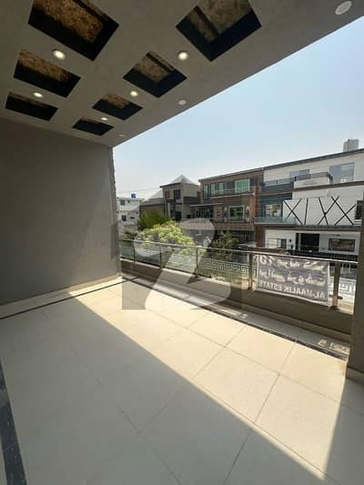 Central Park 10 Marla Upper Portion Available For Rent Gas Available. .