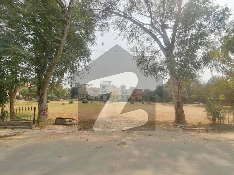 Ideally Located House For Sale In Township Sector C1 - Block 1 Available Ideally Located House For Sale In Township Sector C1 - Block 1 Available
