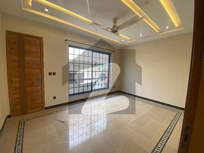 Renovated 4 Bedrooms House Available For Rent In D-12 Renovated 4 Bedrooms House Available For Rent In D-12