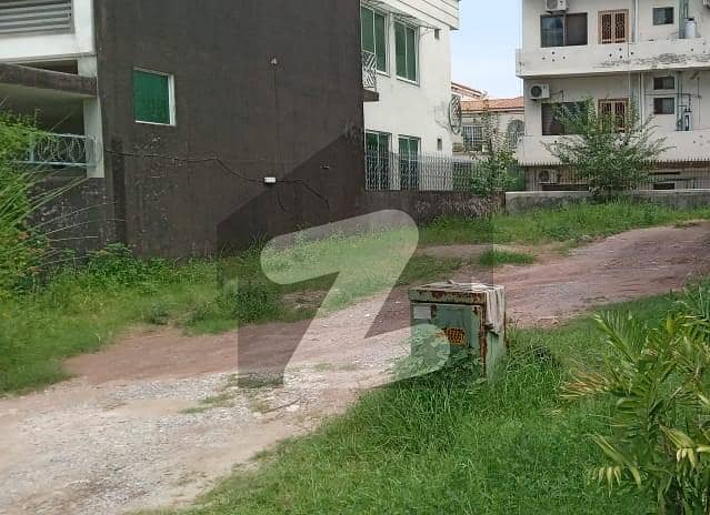 30*60 Front Back Open, Prime Location For Sale In D-12/4 30*60 Front Back Open, Prime Location For Sale In D-12/4