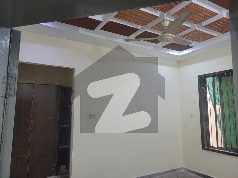 سیٹیلائیٹ ٹاؤن گوجرانوالہ میں 4 کمروں کا 7 مرلہ مکان 70.0 ہزار میں کرایہ پر دستیاب ہے۔ سیٹیلائیٹ ٹاؤن گوجرانوالہ میں 4 کمروں کا 7 مرلہ مکان 70.0 ہزار میں کرایہ پر دستیاب ہے۔