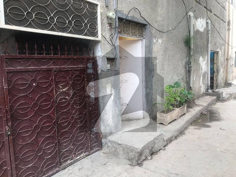 10 Marla House In Gated Street At Plot Price 10 Marla House In Gated Street At Plot Price