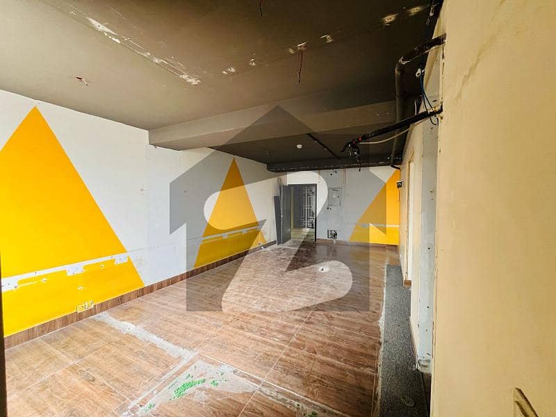 Office Available On Rent At Main Bahadurabad Office Available On Rent At Main Bahadurabad