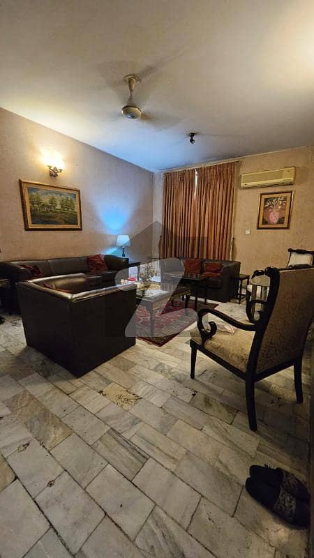 1 Kanal Upper Portion For Rent 1 Kanal Upper Portion For Rent