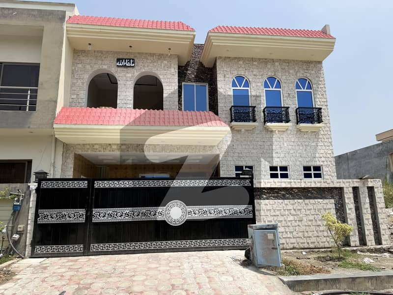 بی ۔ 17 اسلام آباد میں 4 کمروں کا 7 مرلہ مکان 3.25 کروڑ میں برائے فروخت۔ بی ۔ 17 اسلام آباد میں 4 کمروں کا 7 مرلہ مکان 3.25 کروڑ میں برائے فروخت۔