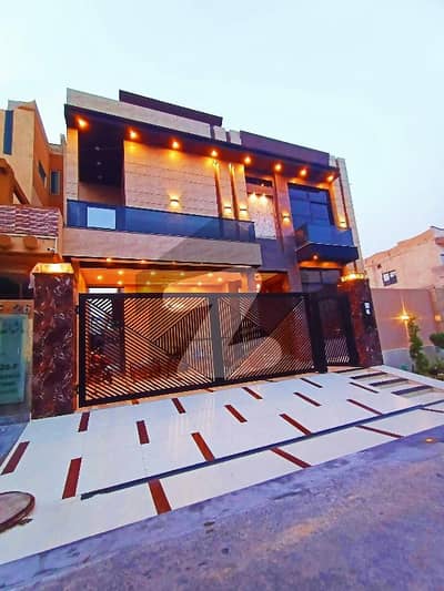 Prime Location House Of 10 Marla Available For sale In Valencia - Block F Prime Location House Of 10 Marla Available For sale In Valencia - Block F
