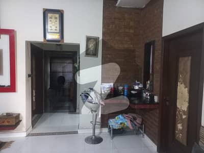 10 Marla Beautiful Used House For Sale, Facing Park