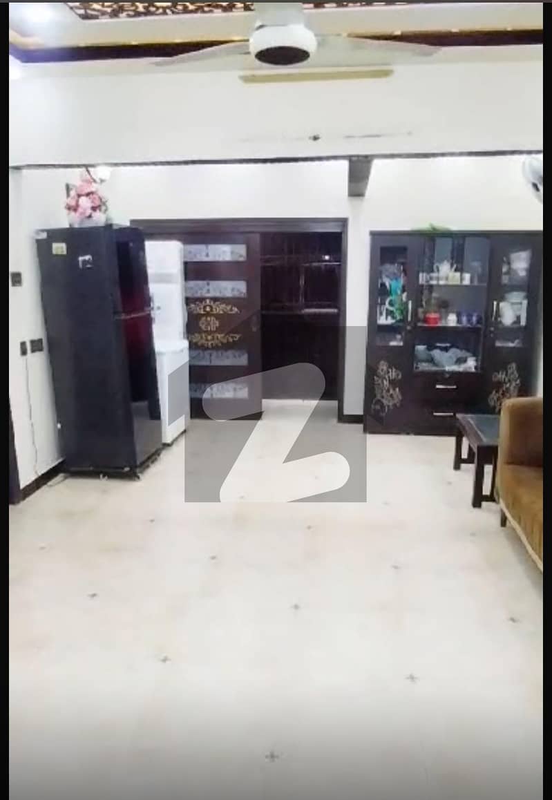 بہادر آباد گلشنِ اقبال ٹاؤن,کراچی میں 4 کمروں کا 11 مرلہ پینٹ ہاؤس 1.5 لاکھ میں کرایہ پر دستیاب ہے۔ بہادر آباد گلشنِ اقبال ٹاؤن,کراچی میں 4 کمروں کا 11 مرلہ پینٹ ہاؤس 1.5 لاکھ میں کرایہ پر دستیاب ہے۔
