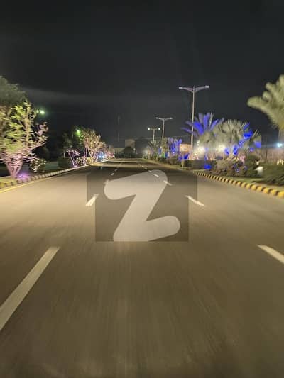 نیو لاهور سٹی لاہور میں 5 مرلہ رہائشی پلاٹ 31.0 لاکھ میں برائے فروخت۔