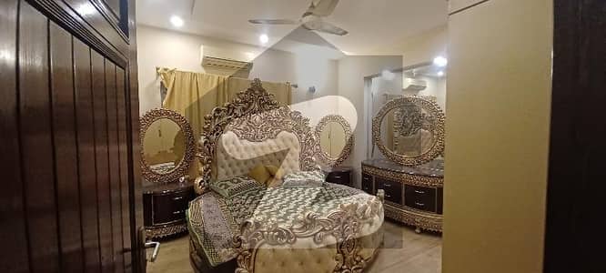 ڈی ایچ اے فیز 5 - بلاک ڈی فیز 5,ڈیفنس (ڈی ایچ اے),لاہور میں 3 کمروں کا 5 مرلہ مکان 2.9 کروڑ میں برائے فروخت۔
