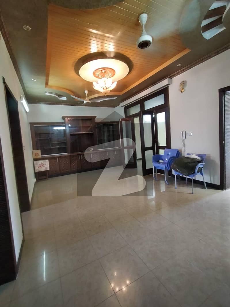 5 Marla House For Sale In G-11/1 5 Marla House For Sale In G-11/1