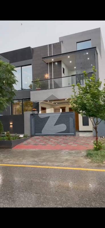 Luxury 7 Marla House For Sale Luxury 7 Marla House For Sale