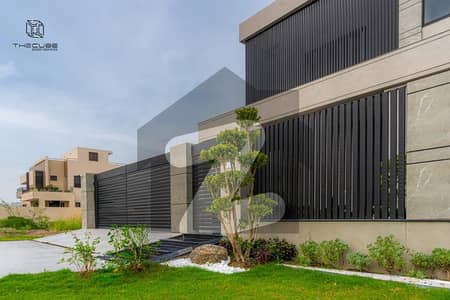 1 Kanal Brand New Furnished House READ AD.