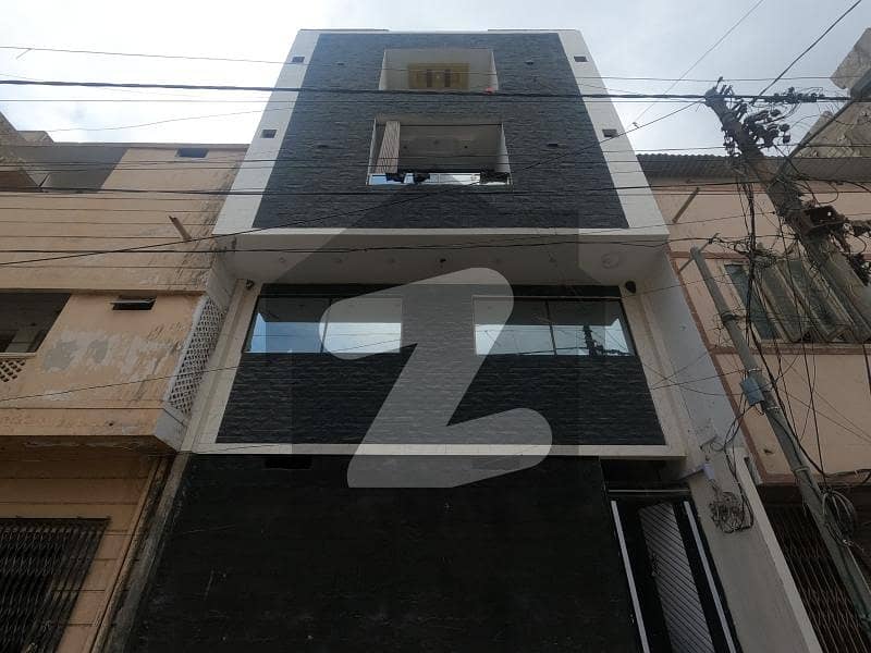 2 Bed DD Third Floor In Nazimabad