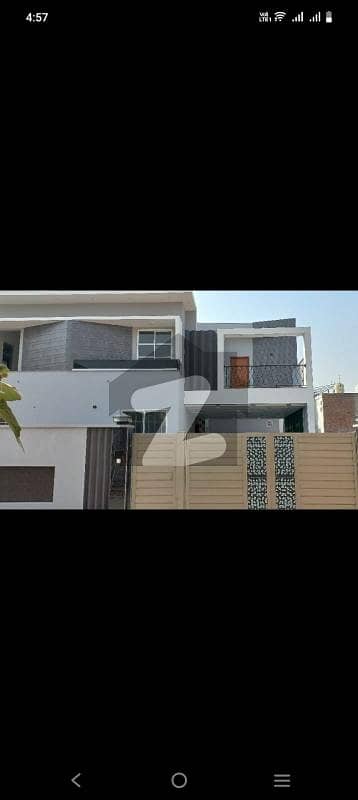 10 Marla House In Only Rs. 25000000 10 Marla House In Only Rs. 25000000