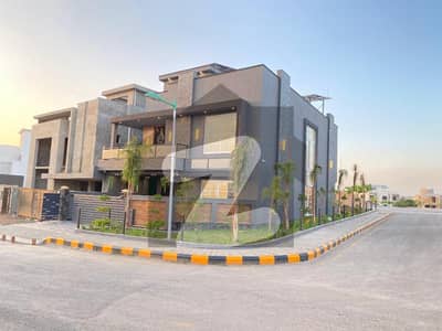 بحریہ ٹاؤن فیز 8 بحریہ ٹاؤن راولپنڈی,راولپنڈی میں 5 کمروں کا 10 مرلہ مکان 4.75 کروڑ میں برائے فروخت۔ بحریہ ٹاؤن فیز 8 بحریہ ٹاؤن راولپنڈی,راولپنڈی میں 5 کمروں کا 10 مرلہ مکان 4.75 کروڑ میں برائے فروخت۔
