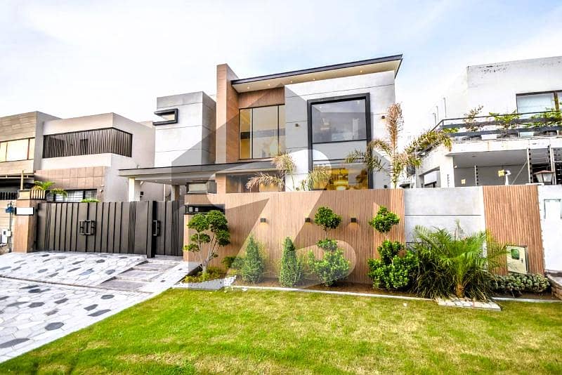 1 Kanal Modern Bungalow Near Defence Raya Available for Sale 1 Kanal Modern Bungalow Near Defence Raya Available for Sale