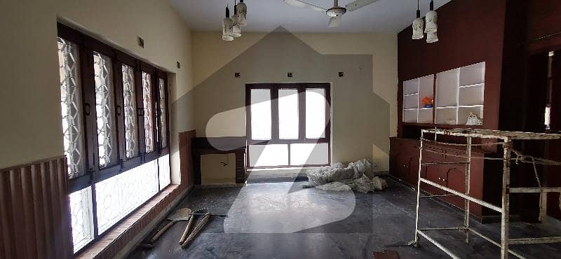 ایف ۔ 8 اسلام آباد میں 4 کمروں کا 1 کنال مکان 5.0 لاکھ میں کرایہ پر دستیاب ہے۔ ایف ۔ 8 اسلام آباد میں 4 کمروں کا 1 کنال مکان 5.0 لاکھ میں کرایہ پر دستیاب ہے۔