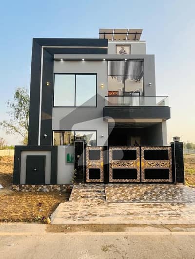 Bahriya Nasheman 5 Marla Modern Design House Available For Sale Prime Location Near Toooo Park And Masjid. . . Bahriya Nasheman 5 Marla Modern Design House Available For Sale Prime Location Near Toooo Park And Masjid. . .