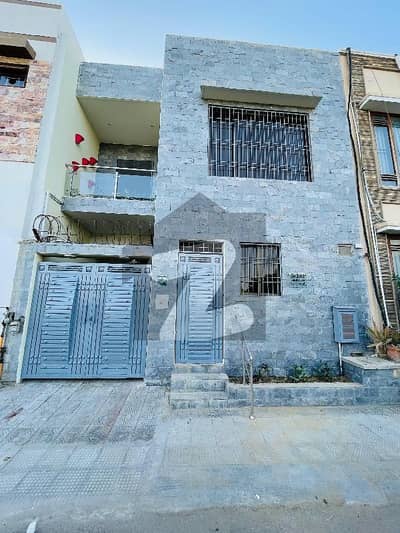 100 Sq Yards Stunning Bungalow For Sale