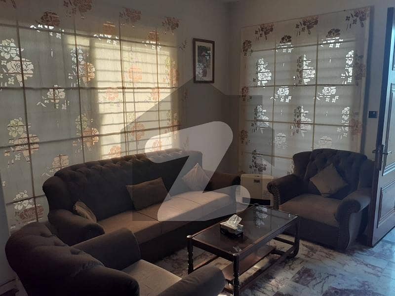 1 Kanal Separate Furniture Ground Portion For Rent 1 Kanal Separate Furniture Ground Portion For Rent