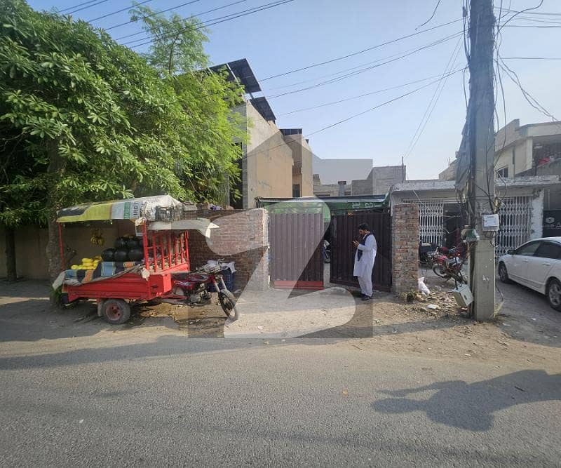 ریوینیو سوسائٹی لاہور میں 9 مرلہ کمرشل پلاٹ 3.5 کروڑ میں برائے فروخت۔ ریوینیو سوسائٹی لاہور میں 9 مرلہ کمرشل پلاٹ 3.5 کروڑ میں برائے فروخت۔