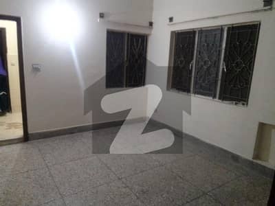جی ۔ 9 اسلام آباد میں 2 کمروں کا 10 مرلہ بالائی پورشن 75.0 ہزار میں کرایہ پر دستیاب ہے۔